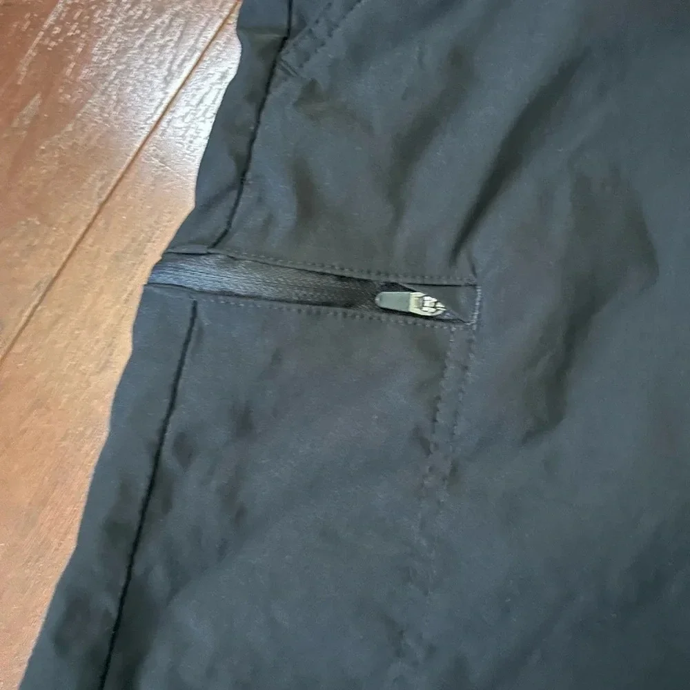 Weatherproof Vintage Packable Hybrid Trail Shorts Color black Sz 32 excellent